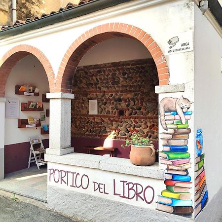 Casa Valletta Mezzomerico Luaran gambar